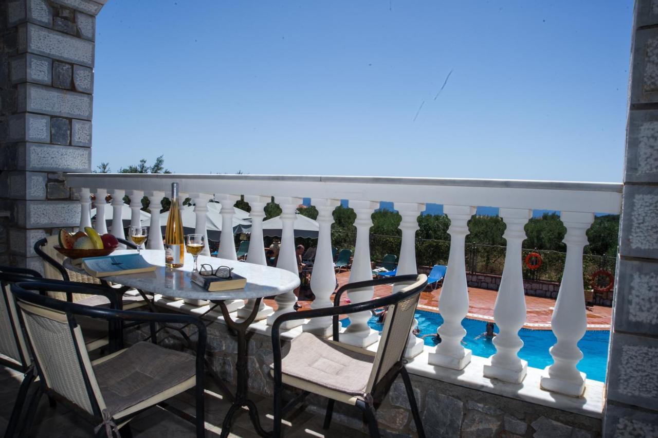 Amalia Apartments Ступа Екстериор снимка