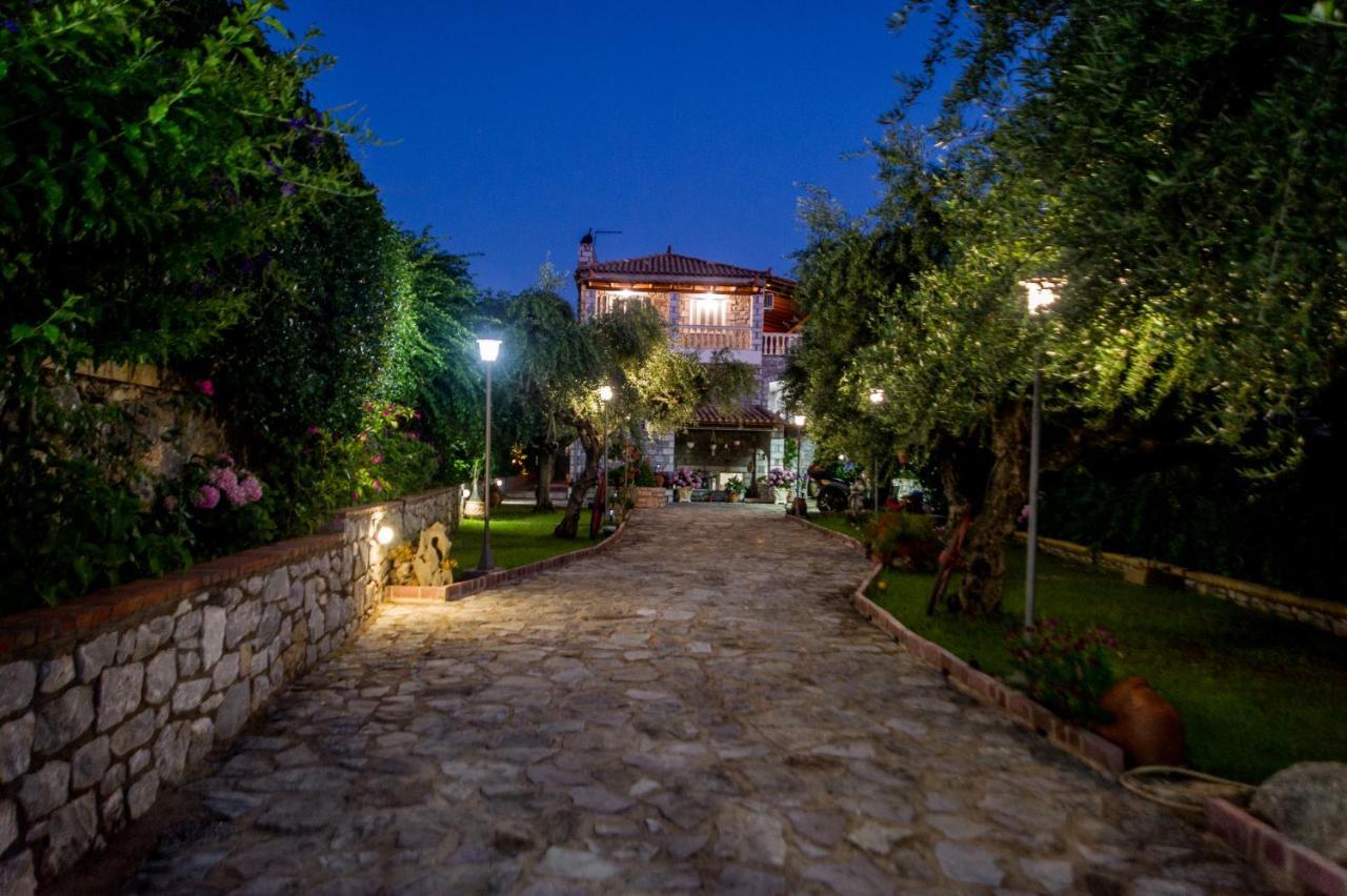 Amalia Apartments Ступа Екстериор снимка