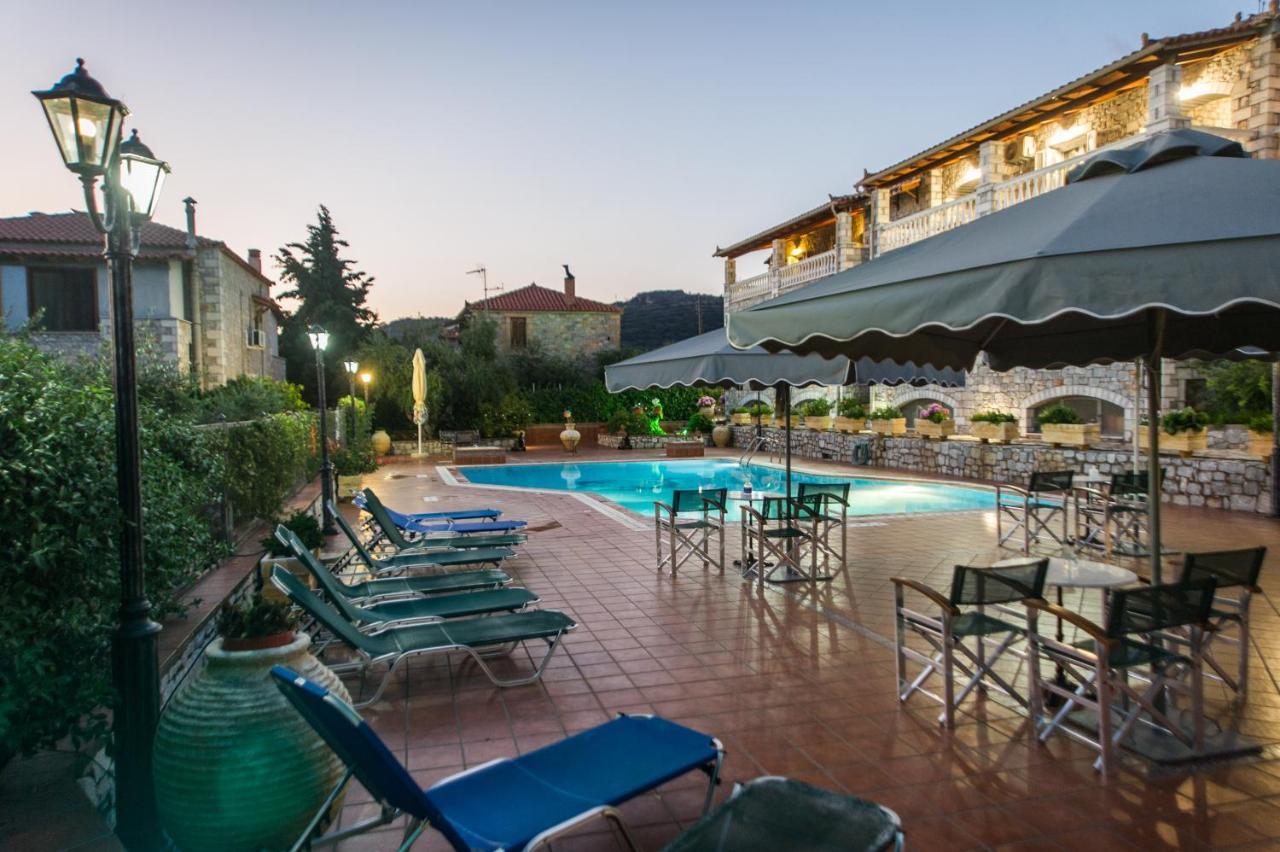 Amalia Apartments Ступа Екстериор снимка