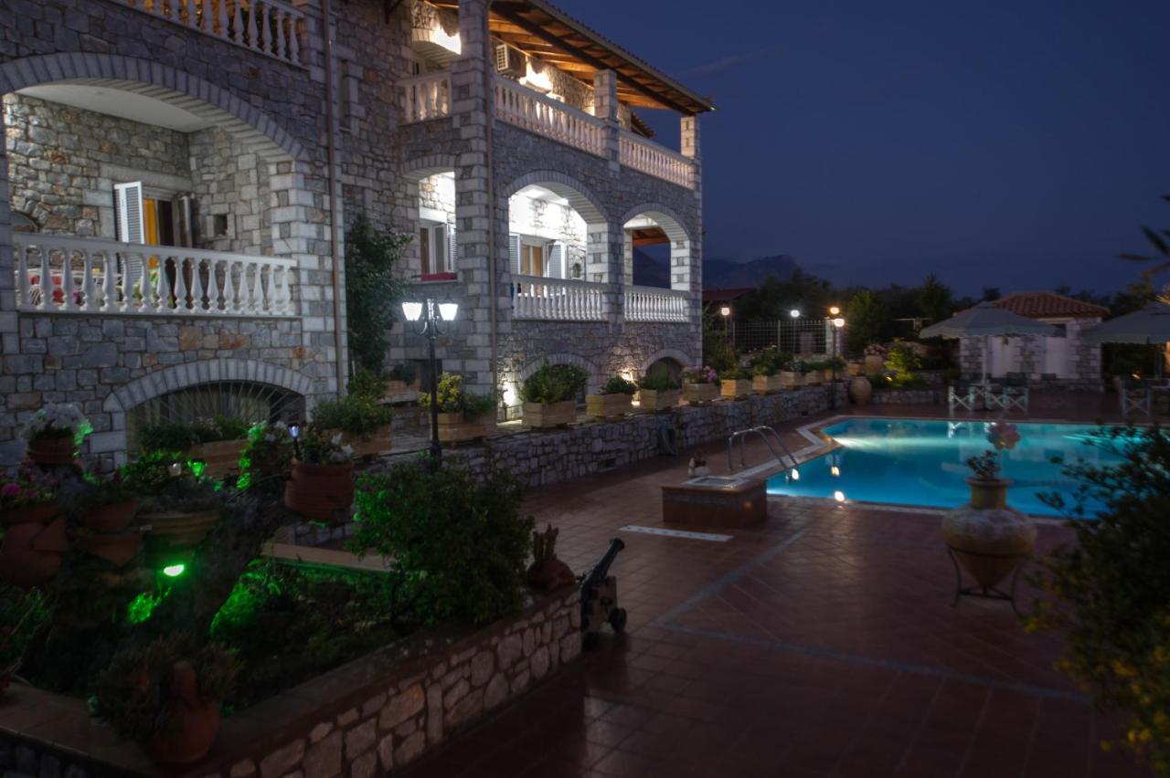 Amalia Apartments Ступа Екстериор снимка