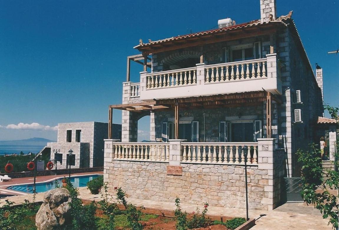 Amalia Apartments Ступа Екстериор снимка